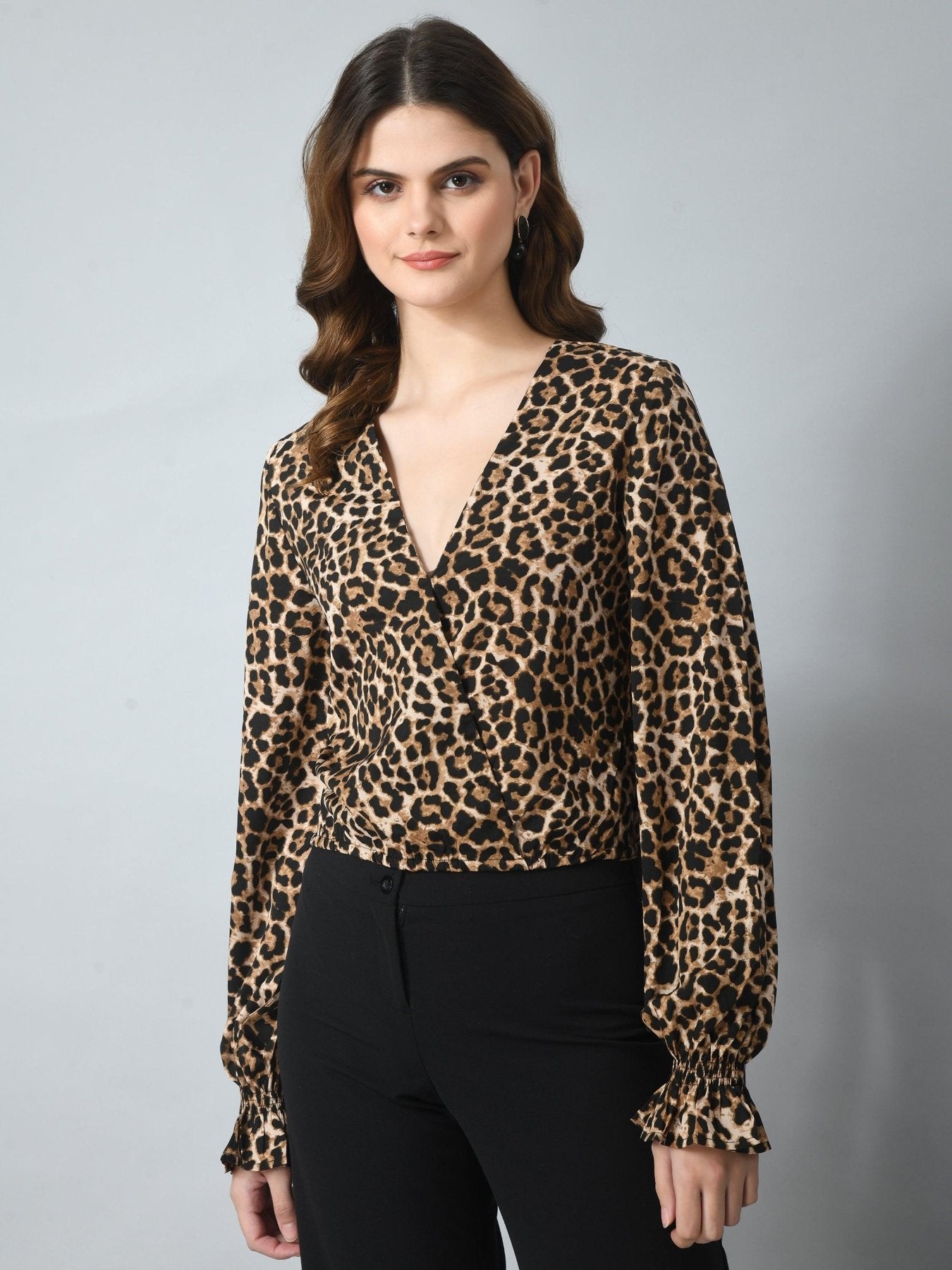 Women's Poly Crepe Leo Print V Neck Top - SMERA MART